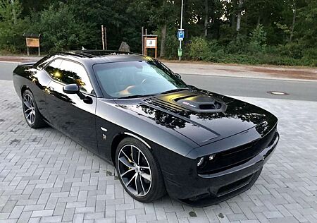 Dodge Challenger 6,4 Shaker Aut. Navi Leder Kamera SRT