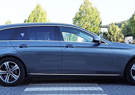 Mercedes-Benz E 200 d T 9G-TRONIC Avantgarde