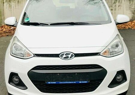 Hyundai i10 1.0 Automatik Trend