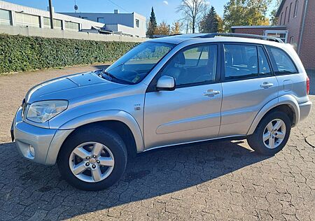 Toyota RAV 4 2.0 Executive4x4Automatik,Klima,Leder,GSD,PDC,aAHK