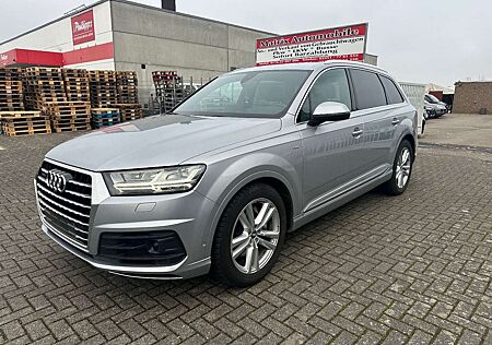 Audi Q7 3.0 TDI quattro tiptronic,Sline,7sitzer,Panor