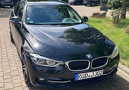 BMW 320i 320 3er Touring Touring Sport-Aut. Sport Line