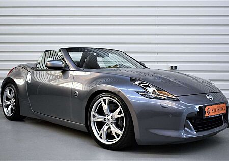 Nissan 370Z 40th Anniversary+1.Hand+Automatik+13.500KM