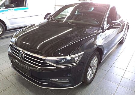 VW Passat Variant Volkswagen 2.0TDi 4M R LINE ACC/PANO/HuD/H&K