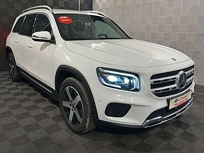 Mercedes-Benz GLB 250 4Matic*BUSINESS*LED-MBUX-R.KAM-SPUR-AHK