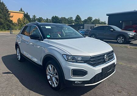VW T-Roc Volkswagen TRoc Style 4Motion Digital Pano Beats LED Kamera