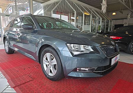 Skoda Superb Combi Ambition+SHZ+KLIMA+PDC+TEMPOMAT+