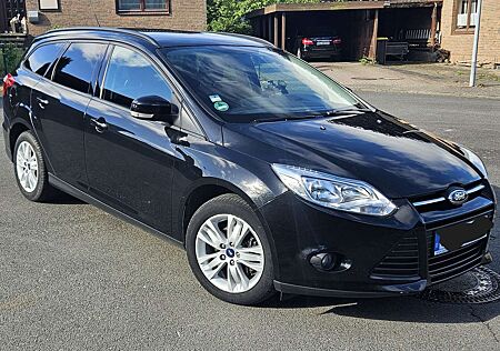 Ford Focus Turnier 1.0 EcoBoost Start-Stopp-System Tren