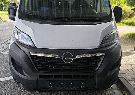 Opel Movano 2.2 D L2H2