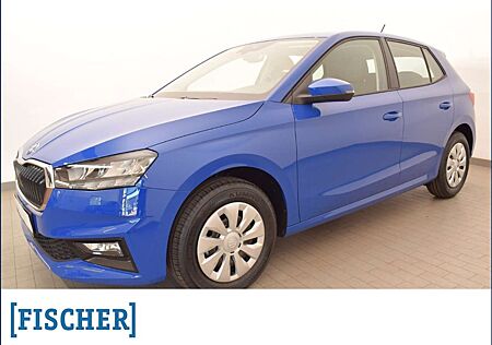 Skoda Fabia 1.0 Essence LED Klima PDC hinten Bluetooth