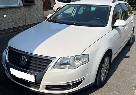 VW Passat Variant Volkswagen 1.6 FSI Sportline
