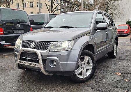 Suzuki Grand Vitara 1.9 DDIS 4x4*Leder*Navi*Xen*17"*S-Dach*Keyless*AHK