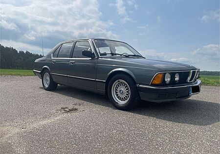 BMW 728 i