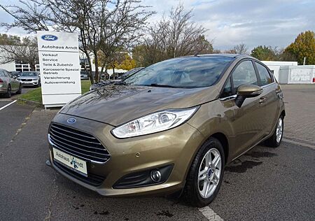 Ford Fiesta Titanium 100PS *Sony-CD *PPS v/h*Tempomat