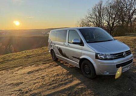 VW T5 Volkswagen Camper