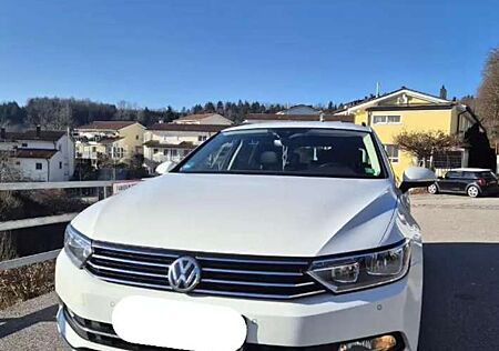 VW Passat Variant Volkswagen 2.0 TDI SCR DSG Highline
