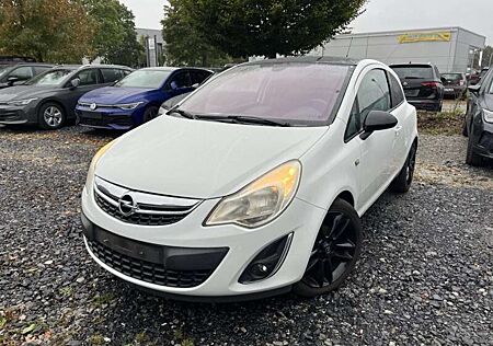 Opel Corsa Color Edition