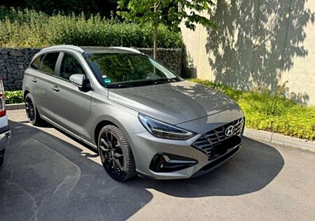 Hyundai i30 1.5 T-GDI Mild-Hybrid DCT