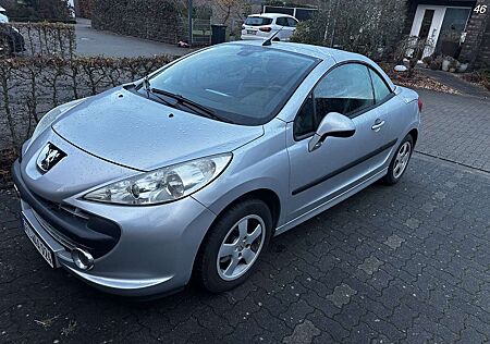 Peugeot 207 CC 120 VTi Sport mit webasto