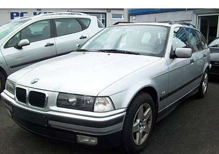 BMW 320i 320 touring