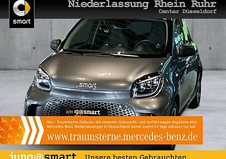 Smart ForFour EQ 60kWed passion SHZ Pano PDC+Kamera Navi