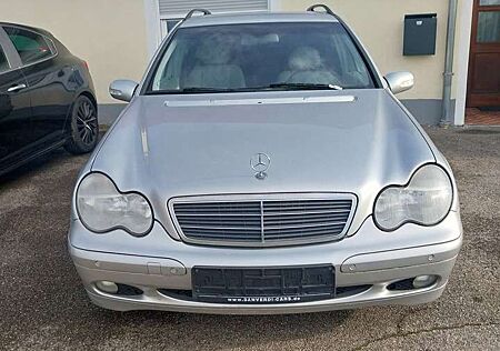 Mercedes-Benz C 180 T Kompressor Classic
