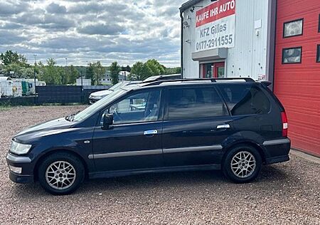 Mitsubishi Space Wagon 2.4 Benzin GDI Motion Plus Automatik 6 Sitze Klima
