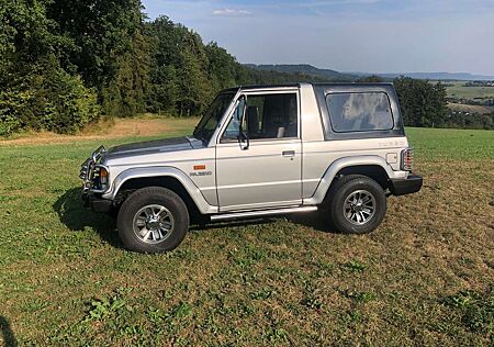 Mitsubishi Pajero L040 Cabrio 2,5l TD H-Zulassung