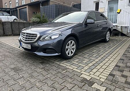 Mercedes-Benz E 200 CDI BlueEfficiency (212.005)