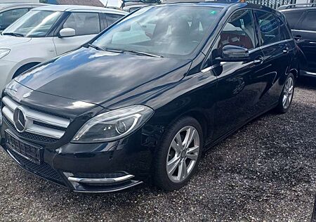 Mercedes-Benz B 200 CDI Autom. Sportpaket Navi AHK