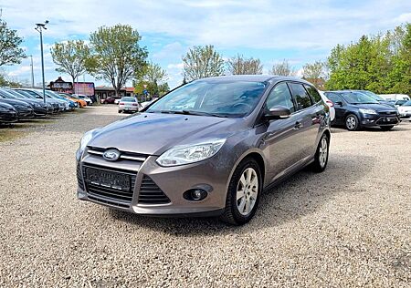 Ford Focus Turnier Trend 1.6*Klima*SR/WR+LMF*HU:11/25