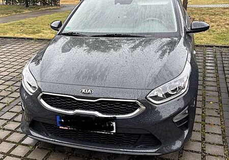Kia XCeed Ceed SW / cee'd SW Edition 7