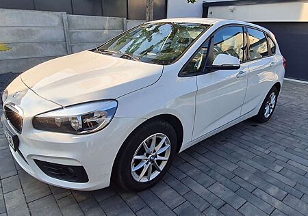 BMW 214d 214 Navi Wartung Anhänger Sitzheizung