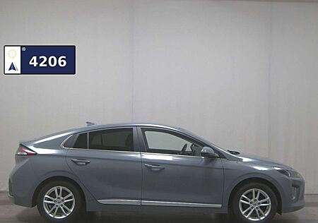 Hyundai Ioniq 1.6 GDI Hybrid Style-Paket Navi LED RFK Facelift