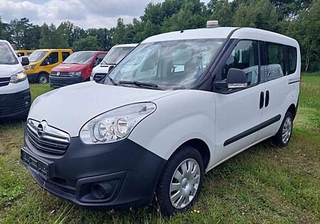 Opel Combo D Selection L1H1 Klima Tüv neu 5 Sitze
