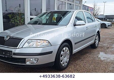 Skoda Octavia Lim. Ambiente/Klima/1 Hand/
