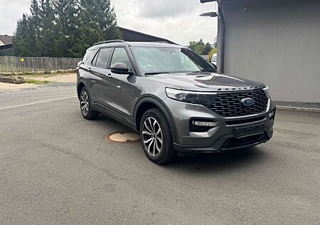 Ford Explorer ST-Line Plug-in-Hybrid 4x4