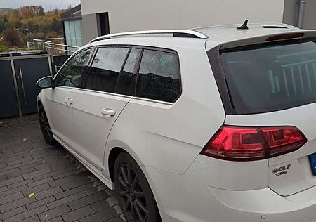VW Golf Variant Volkswagen Highline BMT