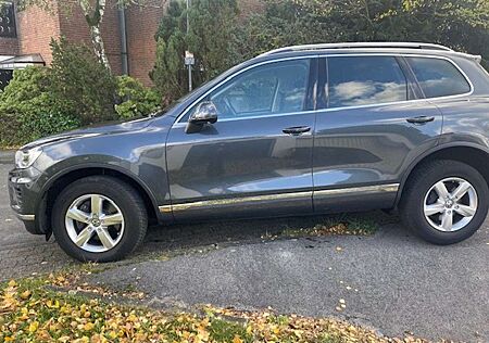 VW Touareg Volkswagen 3.0 V6 TDI