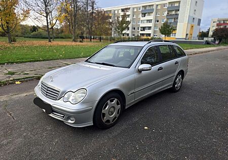 Mercedes-Benz C 200 gebraucht kaufen Mercedes-Benz C 200 T CDI Automatik Classic DPF