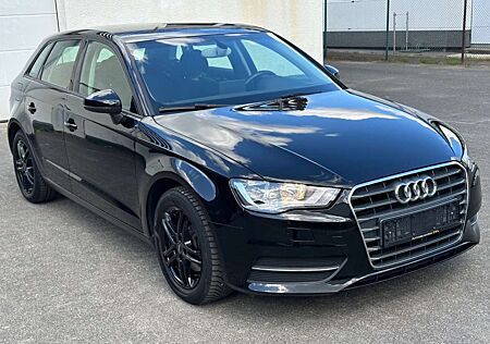 Audi A3 Sportback 1.4 TSI attraction PDC|SHZ|TÜV NEU