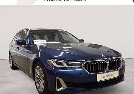 BMW 530e 530 xDrive Touring Aut. Luxury Line HuD AHK