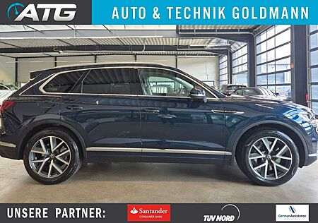 VW Touareg Volkswagen 3.0TSI ELEGANCE 4M eHYBRID LEDER PANO IQ