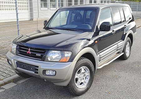 Mitsubishi Pajero 3.5 GDI 7-SITZER AHK ALLRAD *TÜV NEU* (5-trg.)
