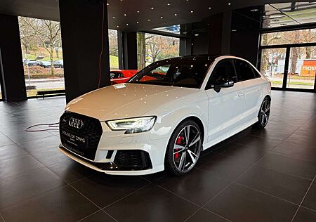 Audi RS3 Lim. 2.5 TFSI quattro*Pano*RS-Sitze*NoOPF