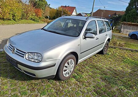 VW Golf Variant Volkswagen 1.4 Special