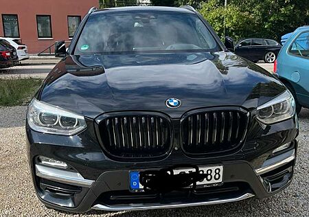 BMW X3 xDrive 20 i Luxury Line
