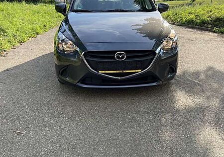Mazda 2 Signature+