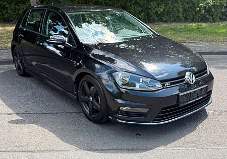 VW Golf Volkswagen VII Lim. Comfortline BMT, R-Line-Paket Exte