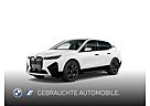 BMW iX xDrive40 Luftfederung+AHK+Sportpaket+Laser++